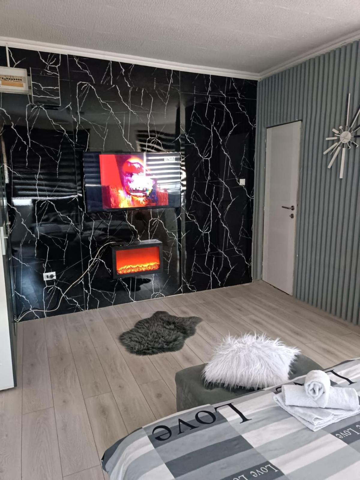 Apartman U Centru Šid Exterior foto