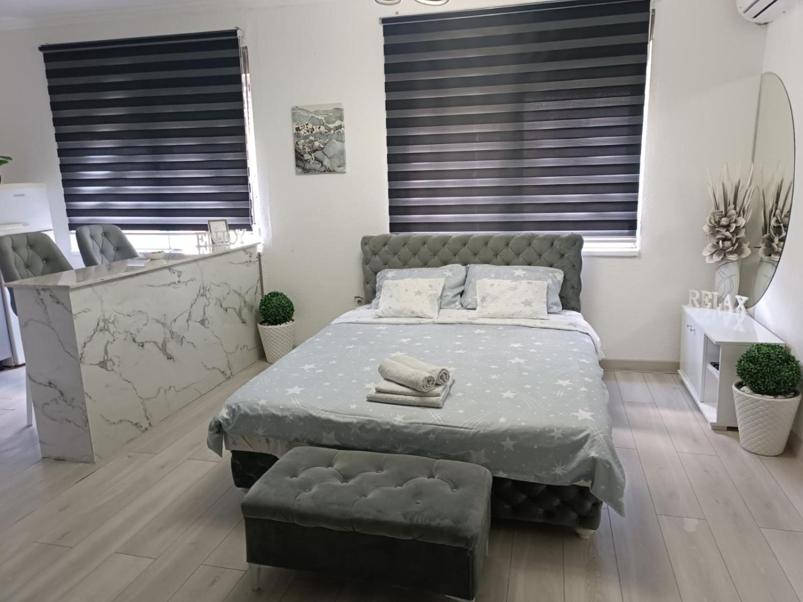 Apartman U Centru Šid Exterior foto